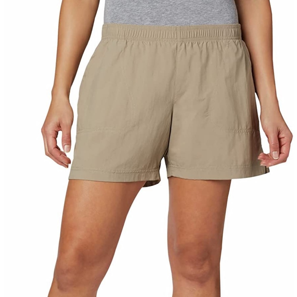 Columbia Women's Sandy River Short Size Small 5” Inseam